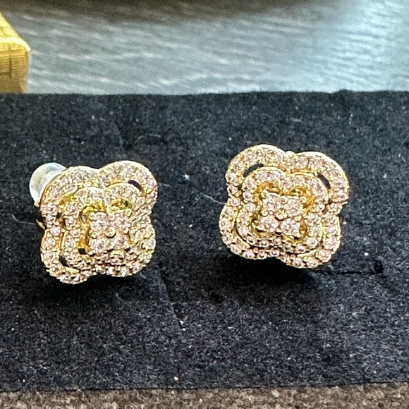 Gold Plated Clover Shaped Earrings with Pavé Clear Stones - Picture 4 of 4